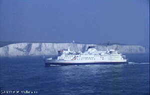Personenf�hre vor den White Cliffs of Dover