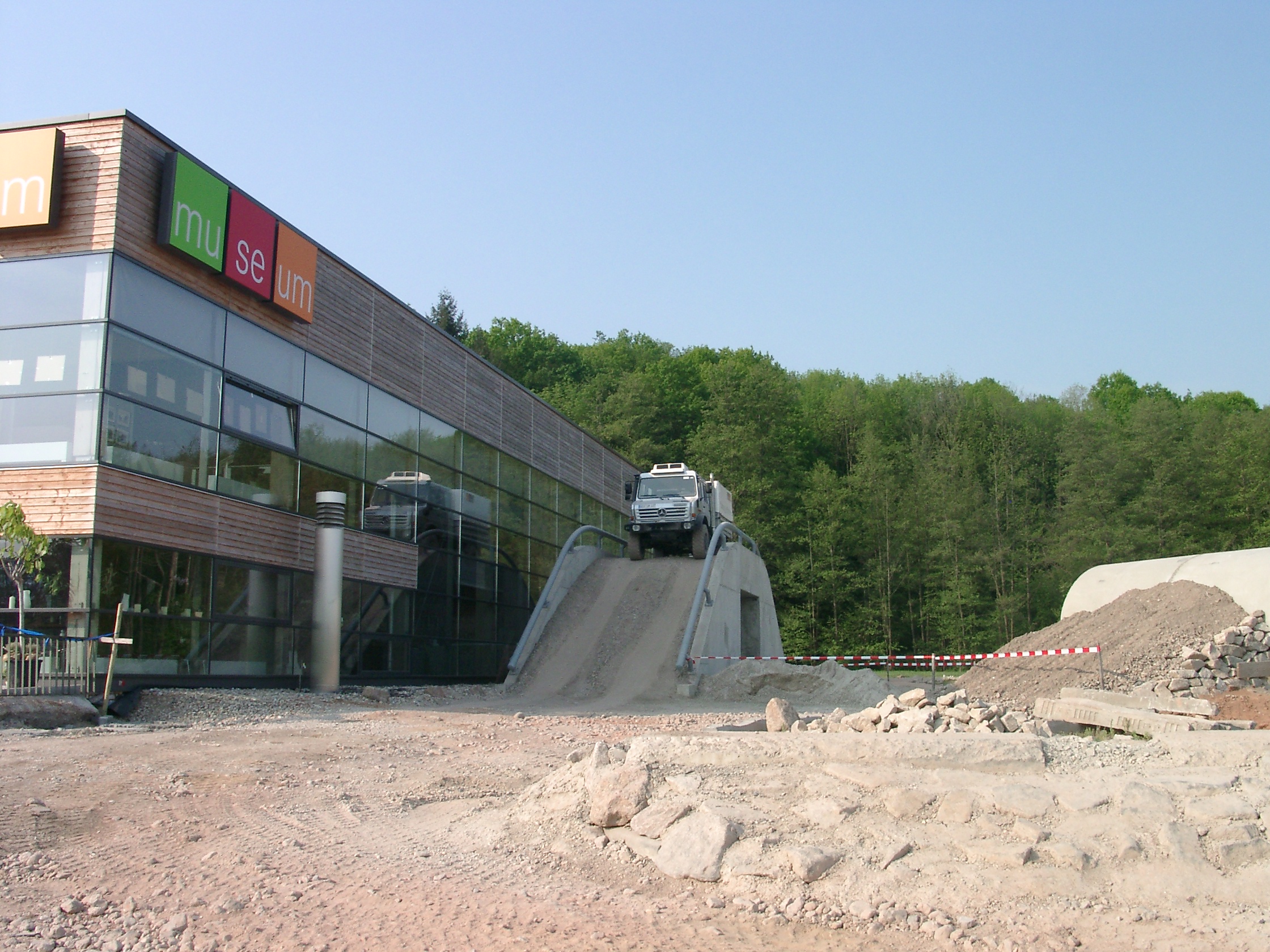 Fahrten im Aussenl�nde sind sehr beliebt.